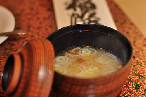 今日も健康的な朝食。チェックアウトの朝には大福帳がもらえる。